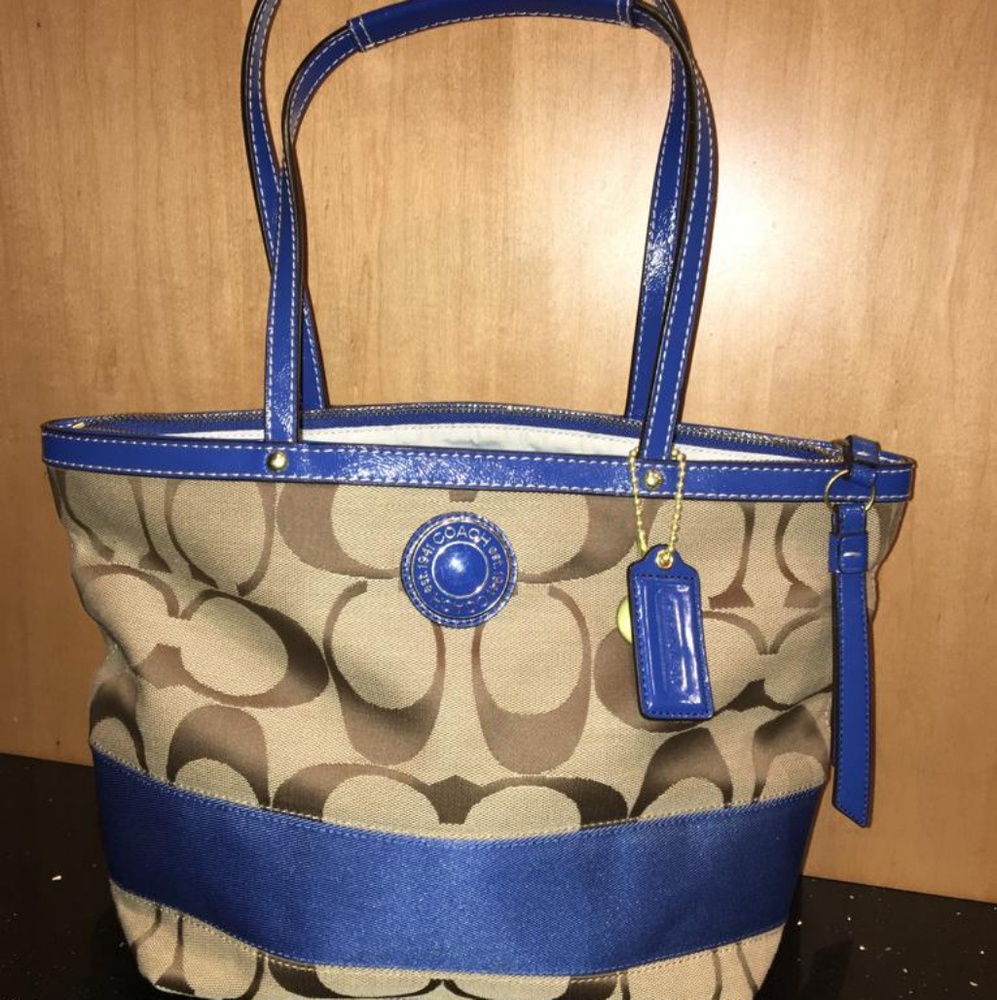 Coach purse